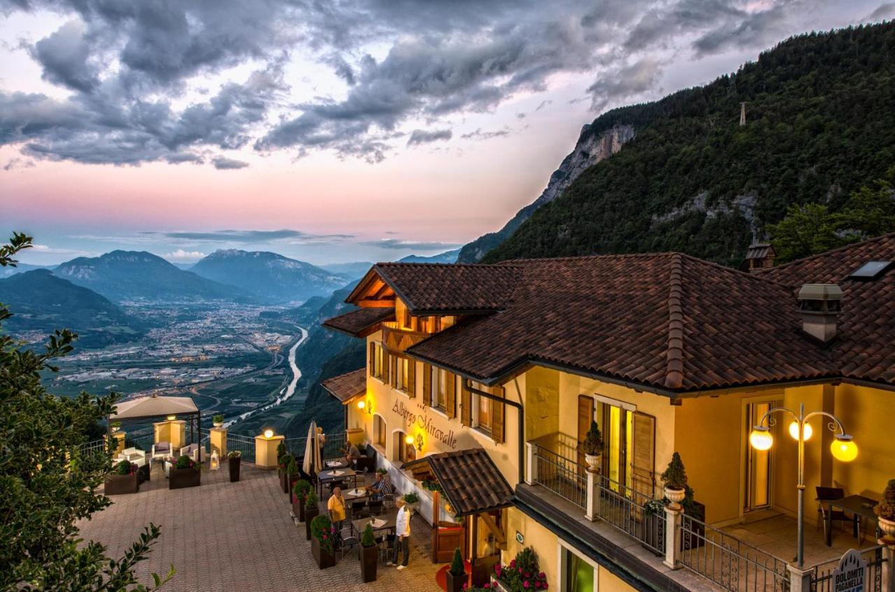 Albergo Miravalle Fai Della Paganella Esterno foto