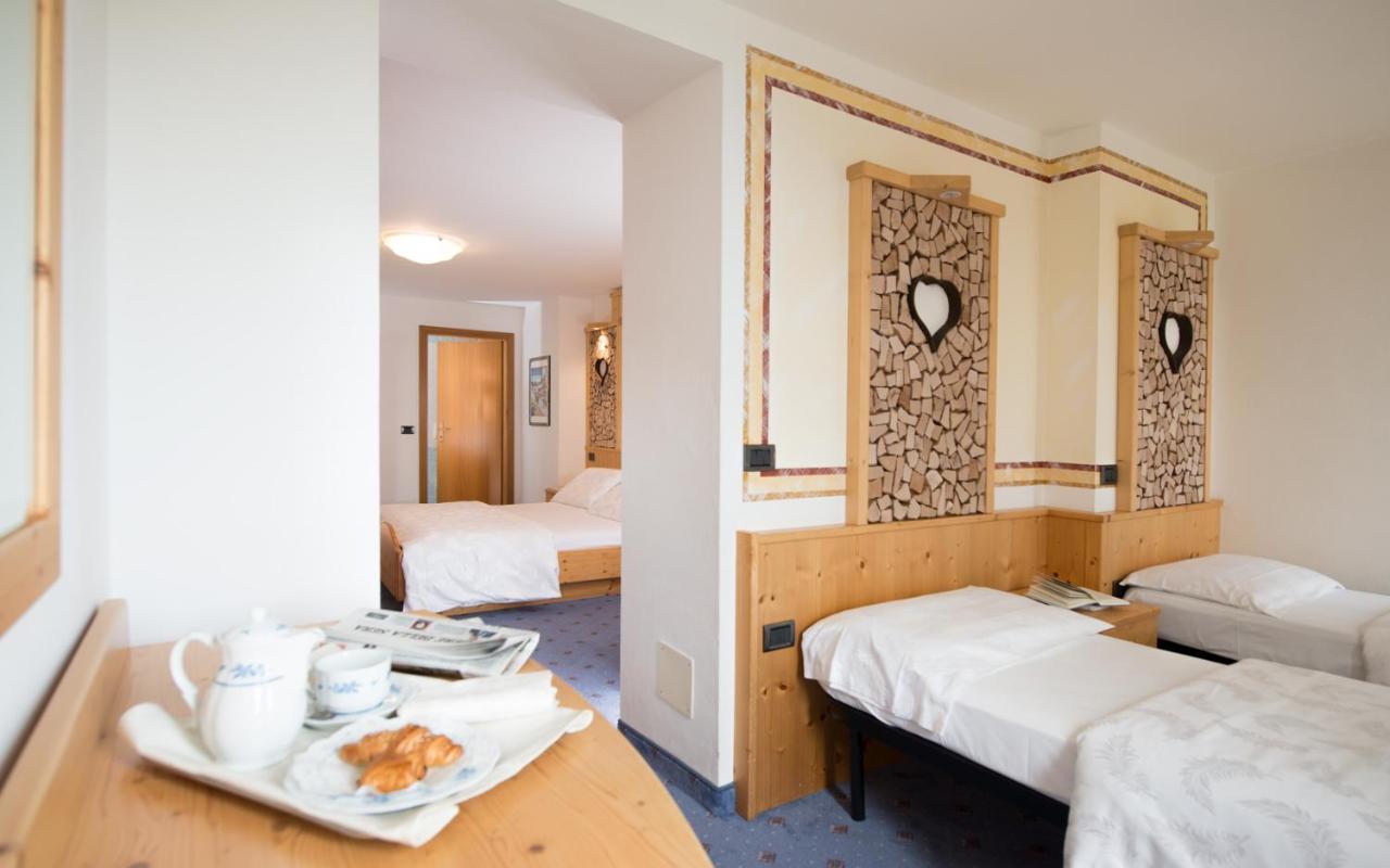 Albergo Miravalle Fai Della Paganella Esterno foto