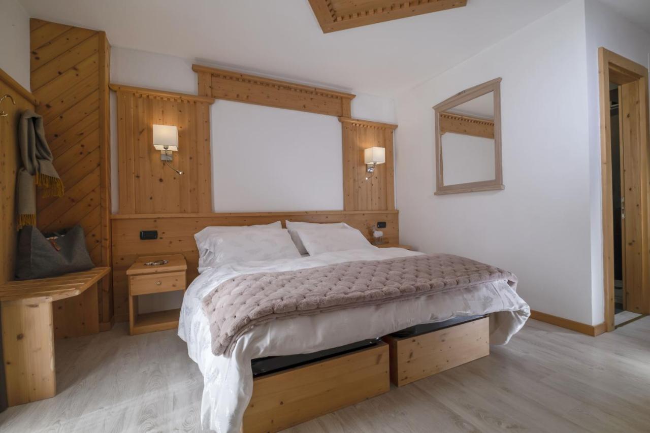 Albergo Miravalle Fai Della Paganella Esterno foto