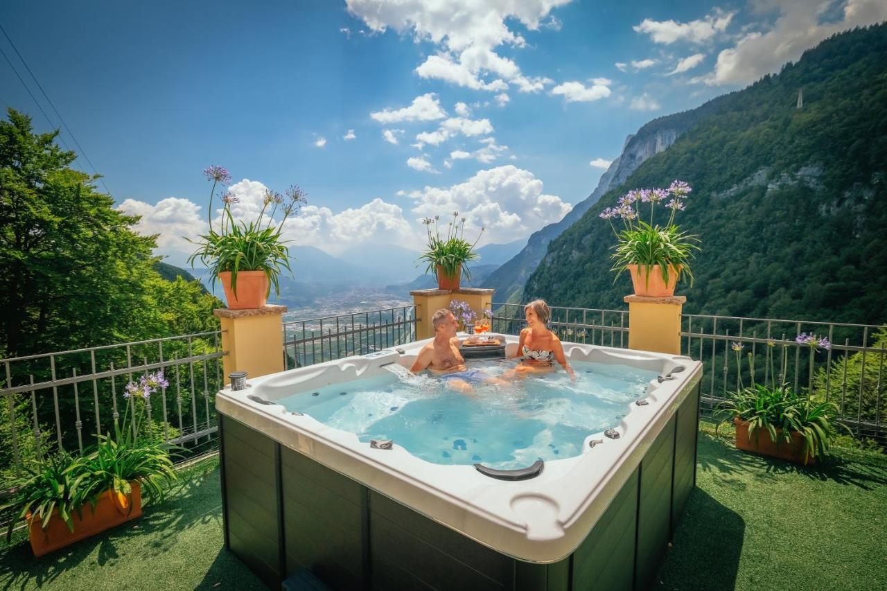 Albergo Miravalle Fai Della Paganella Esterno foto